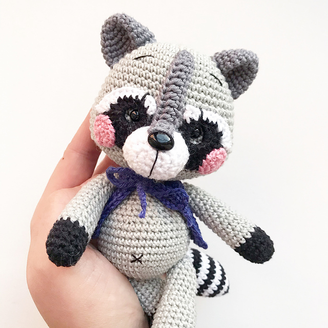 Stormy the Little Raccoon