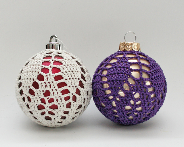 Covered Christmas Baubles #6