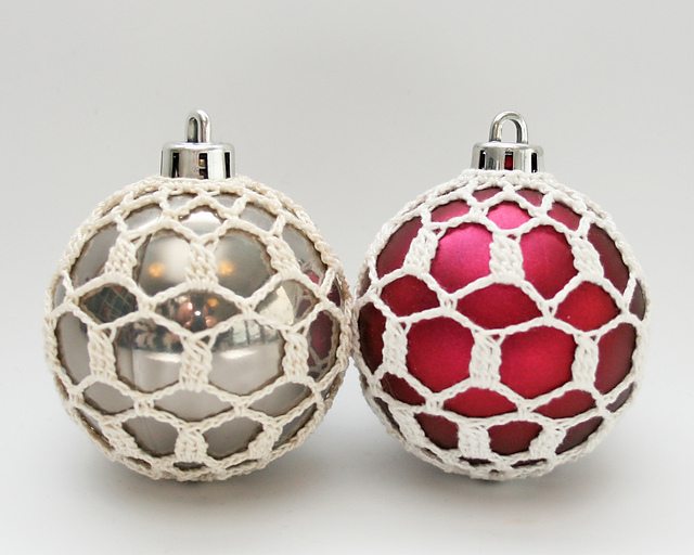 Covered Christmas Baubles #8