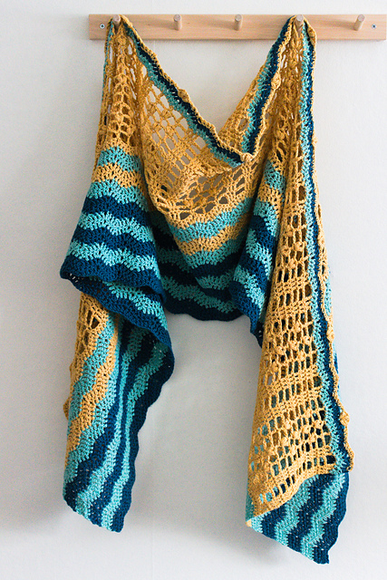 Solljus Shawl