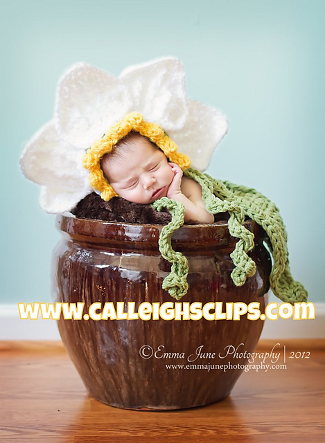 Flower Garden Bonnet and Leaf Cape Cover