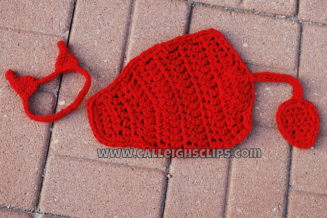 Lil' Devil Cuddle Cape Set