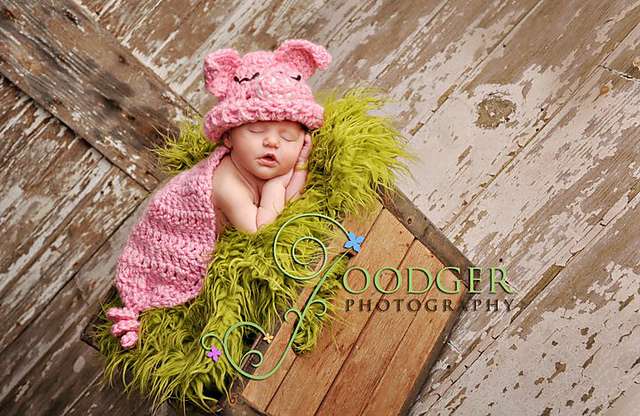 Pink Piggy - Cuddle Critter Cape