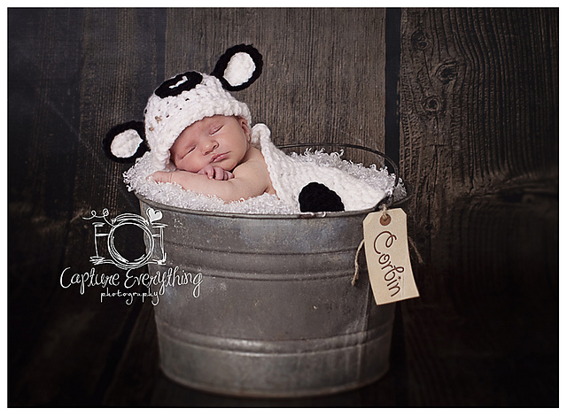 Sleepy Cow - Cuddle Critter Cape Set