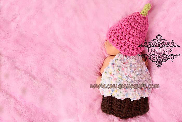 Celebrations Cupcake Cuddle Cape Photography Prop