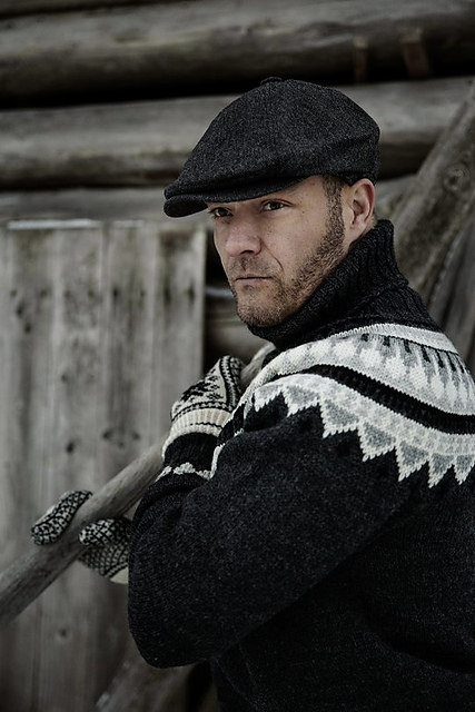 Men's Knitted Sweater