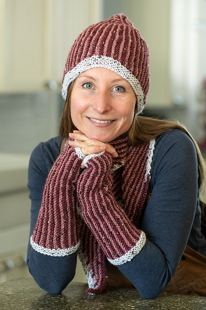 Cascade Fingerless Mitts