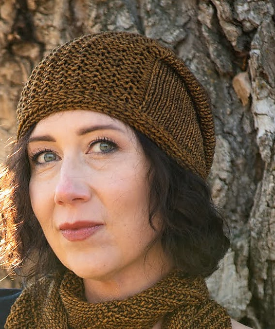 Oak Bark Toque