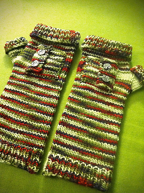 Zombie Superhero Mitts