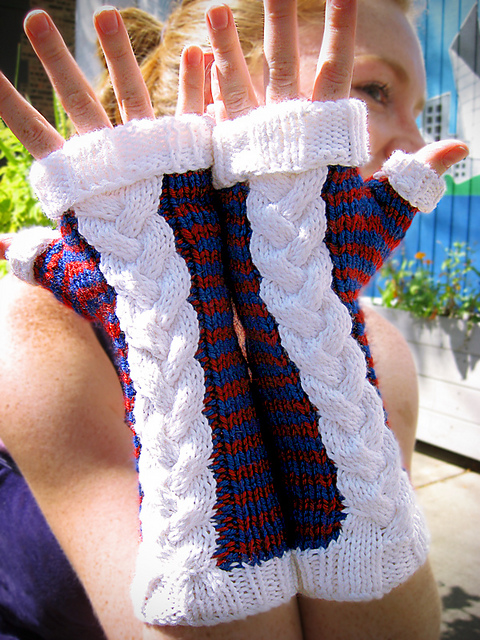 Go Team, Go! Mitts