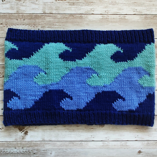 Blue Wave Cowl