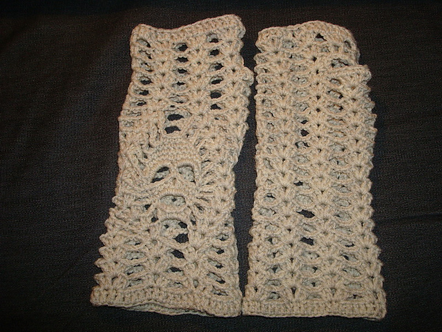 Skull Gauntlets