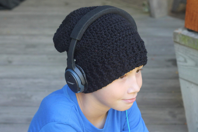 Feel the beat beanie