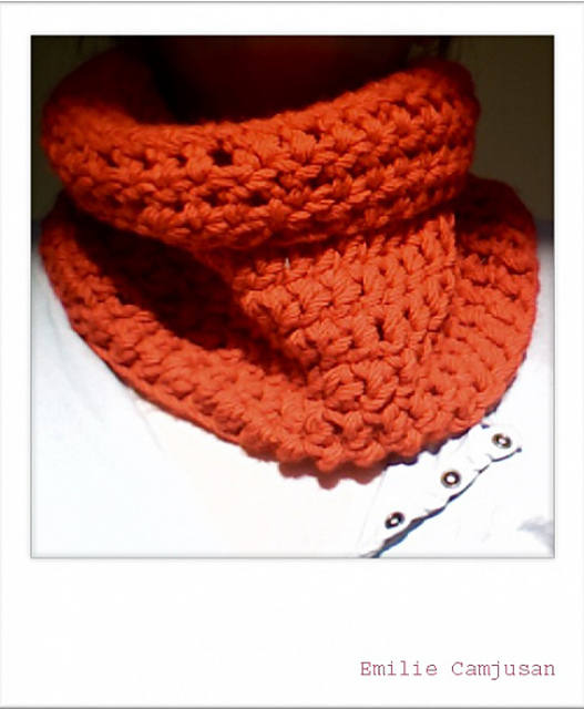 Col simple au crochet