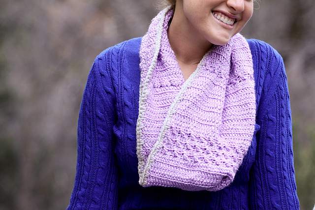 Cable Stitch Infinity Scarf