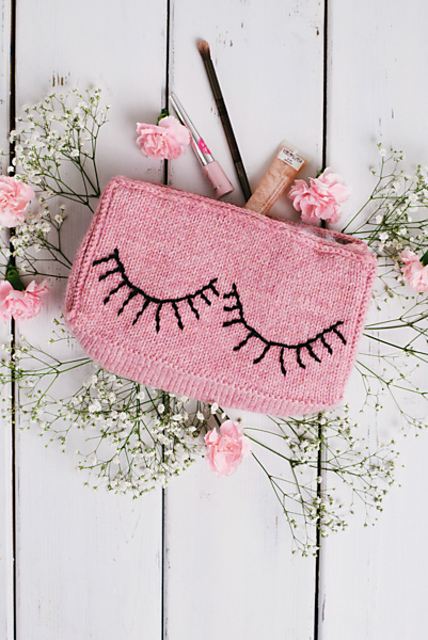 Bat Your Eyelashes Clutch
