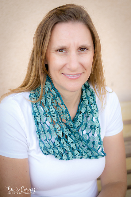 Summer Waves Cowl