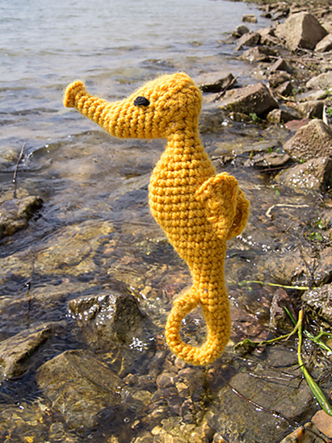 Mini Blanche the Seahorse