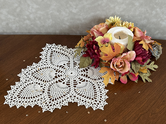 Pineapple Diamond Doily