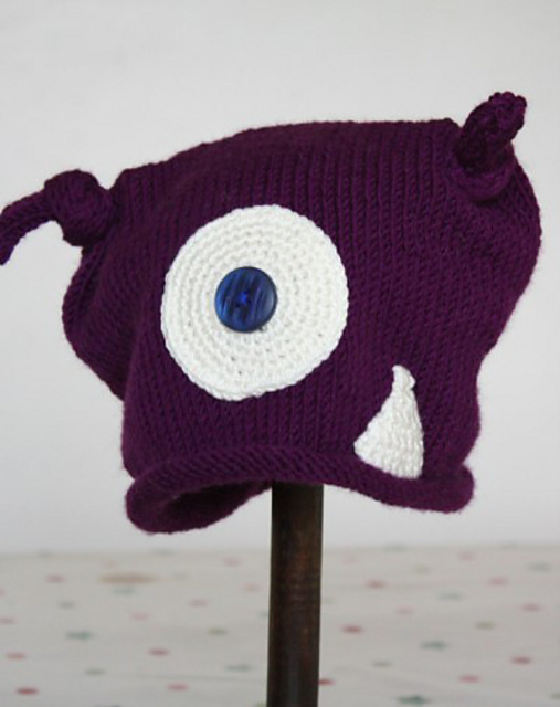 Eye Spy Monster Hat