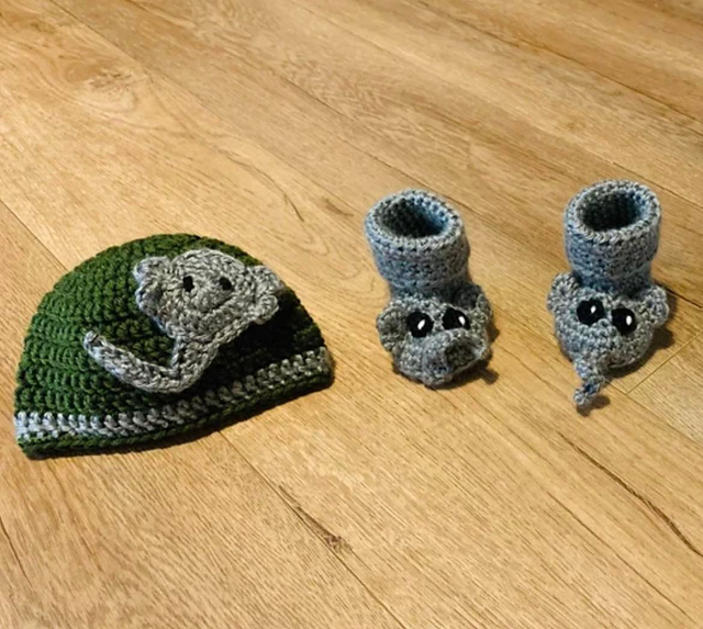 Elephant Hat & Booties