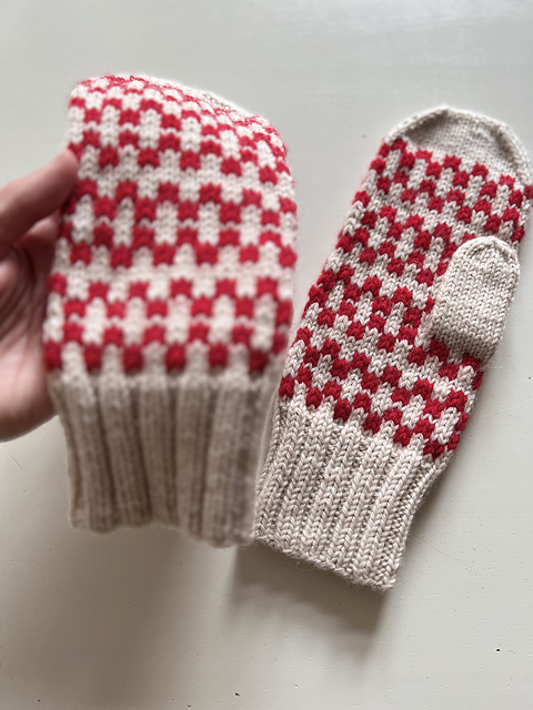 Building Blocks Mittens