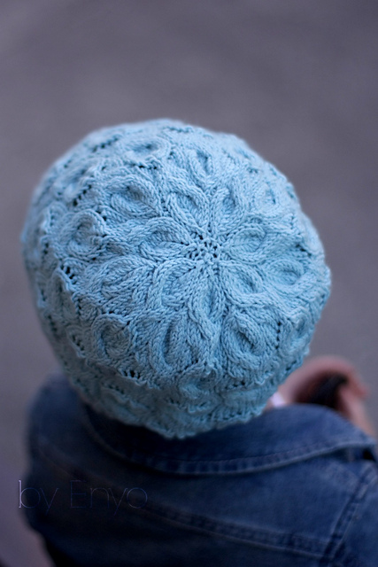 Malaya hat