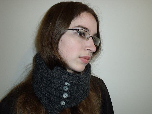 Crinkle Cut Cowl