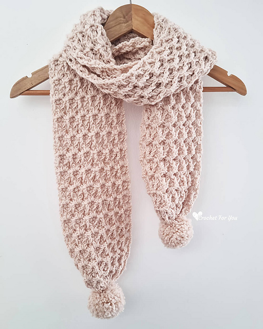 Cozy Cable Look Scarf