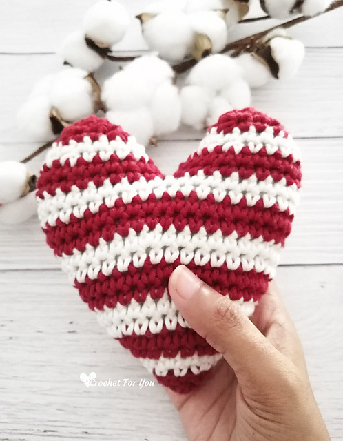 Striped Heart Amigurumi