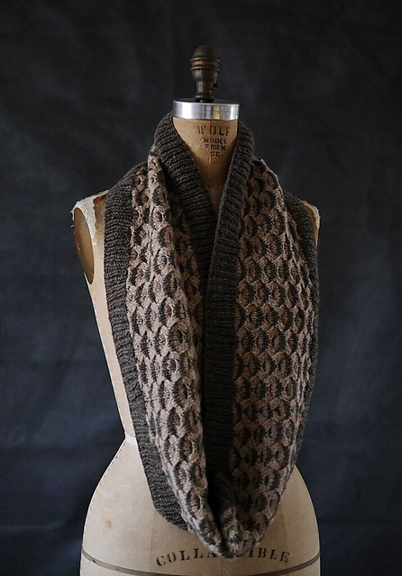On the Dot Cowl