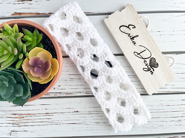 Honeycomb headband