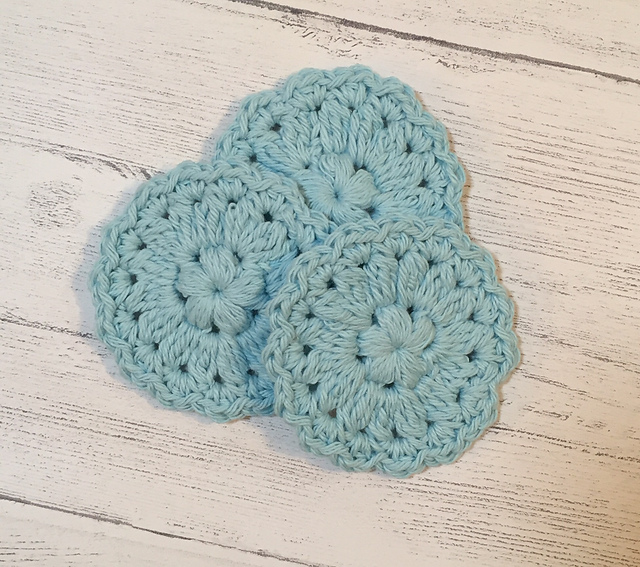 Dreamcatcher Face Scrubby