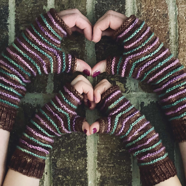 Clarity Fingerless Gloves