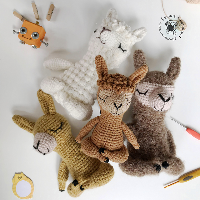 Amigurumi Yoga Alpaca