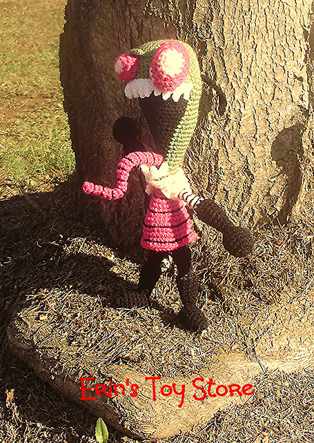 Ravelry: Invader Zim pattern by Erin Scull