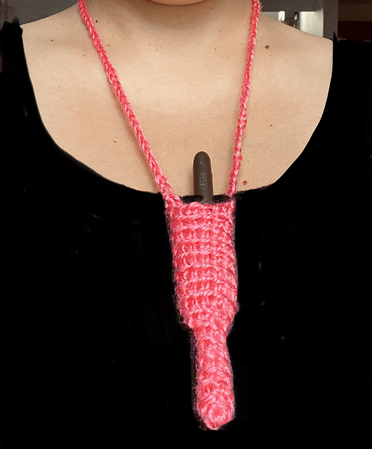 Hook Necklace