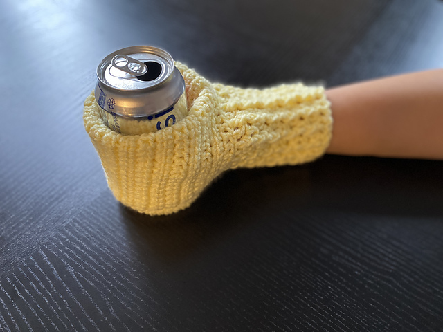 Can Holder Mitten