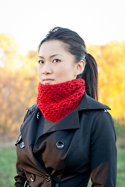 Super Alpaca 60 Lacy Cowl