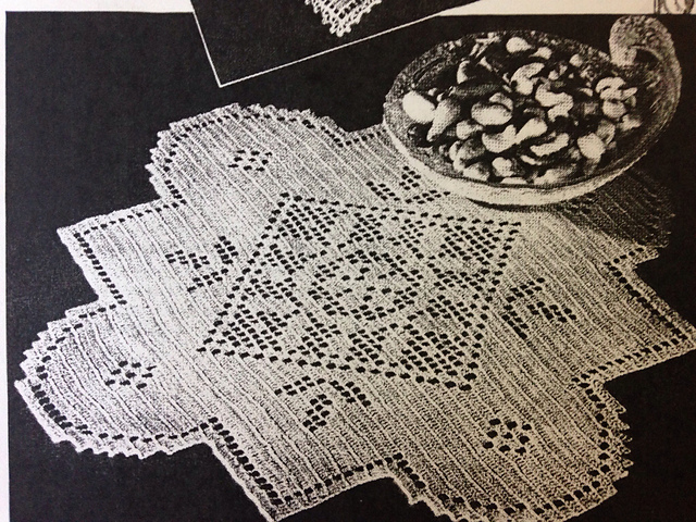 Filet Doily S-775