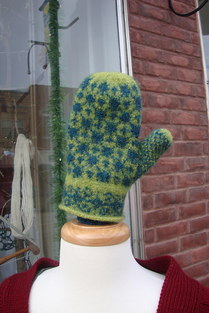 Felted Starry Mittens