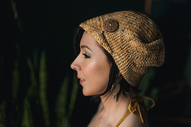 Buttoned Emma Hat
