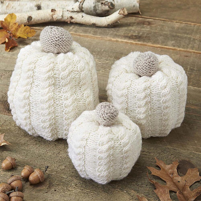 Cabled Pumpkins