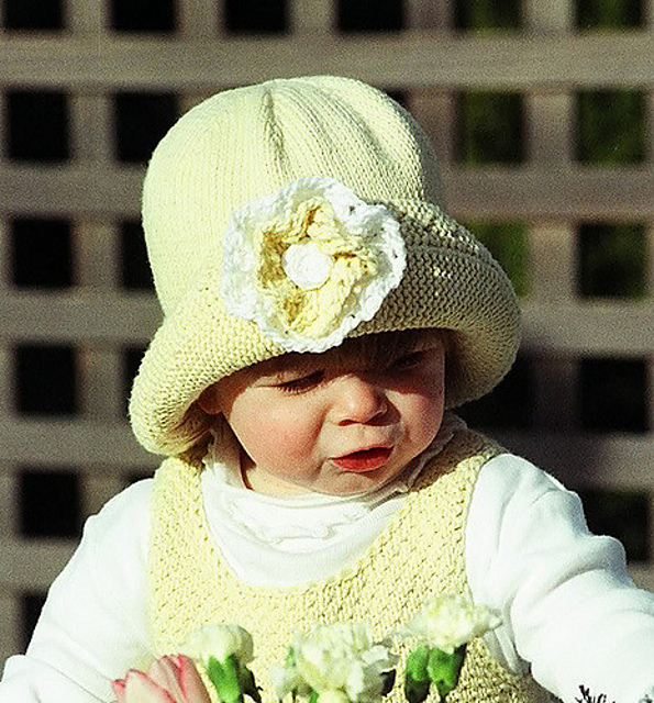 Garden Party Hat (CH18)