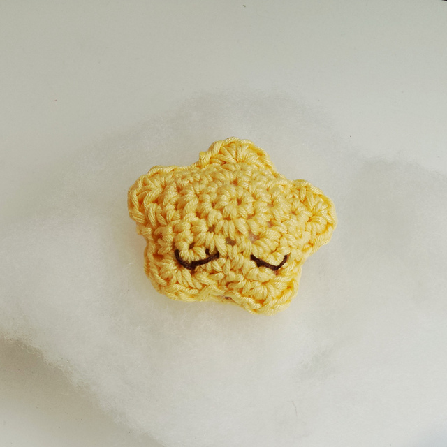 Star amigurumi