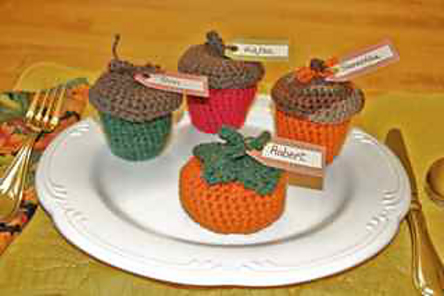 Pumpkin Pot & Acorn Pots w/ Place Card Tags