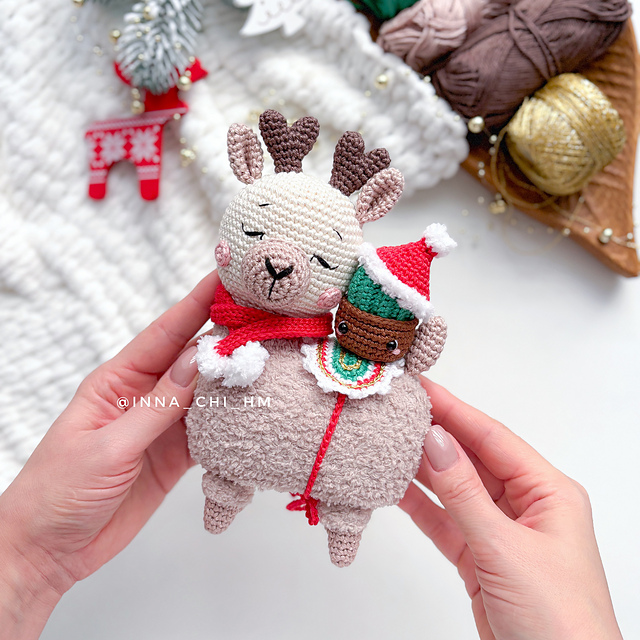 Christmas Llama with Cactus
