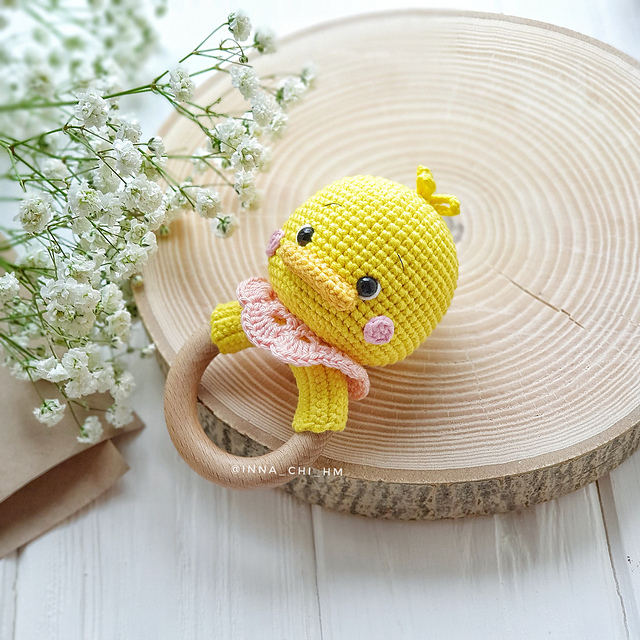 Duckling rattle