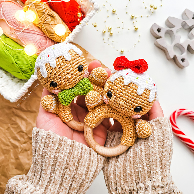 Gingerbread rattle