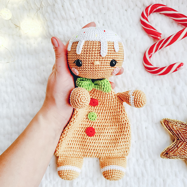 Gingerbread Lovey